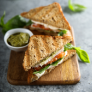 CHEESE CHUTNEY SANDWICH