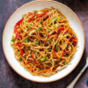 CHILI GARLIC NOODLES